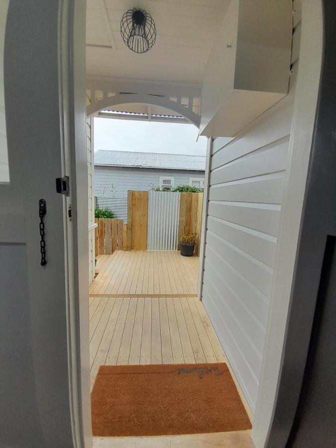 Character 1-Bedroom Unit Masterton Ngoại thất bức ảnh